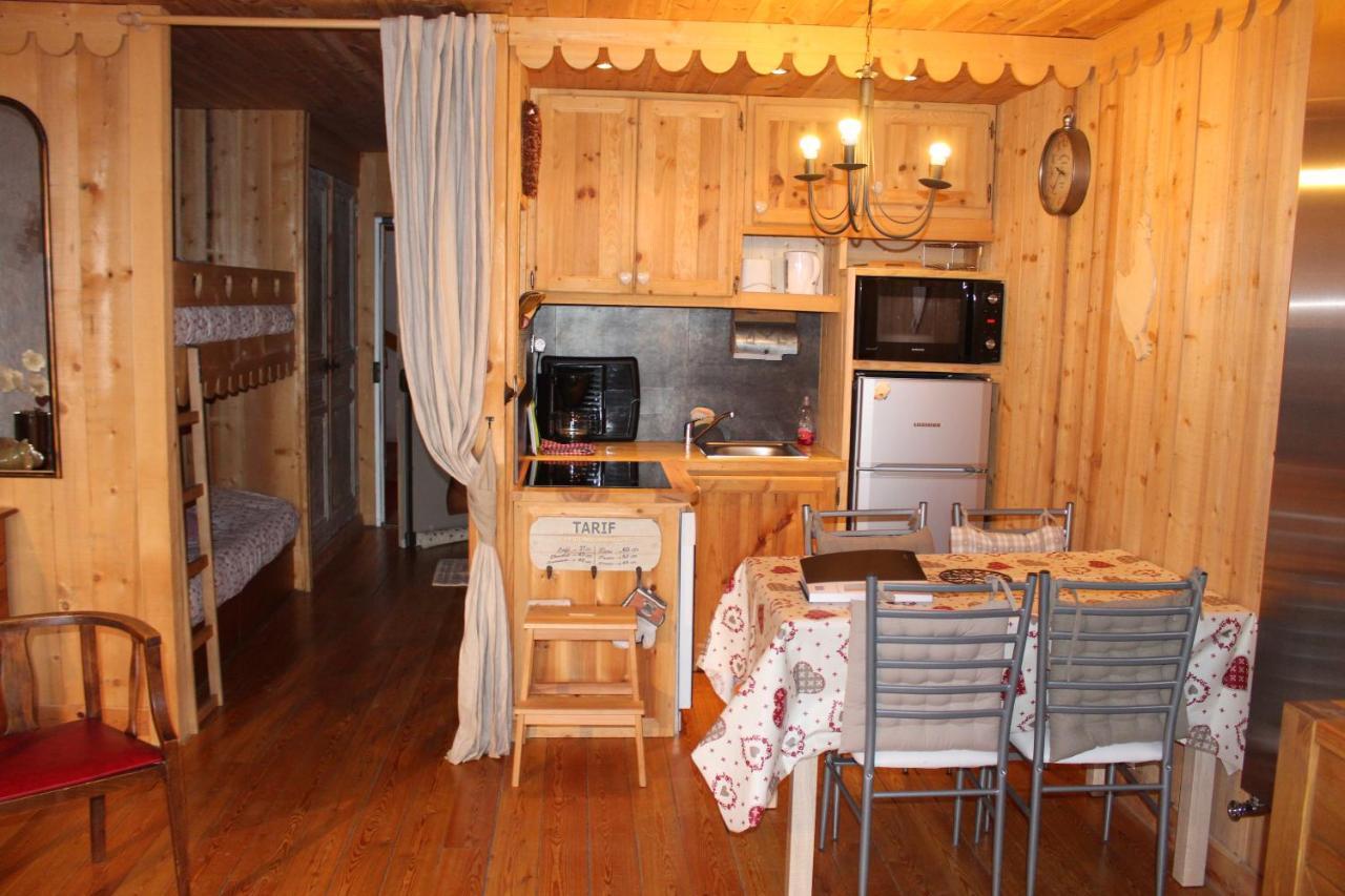 Praloup 1600 beau studio avec très belle vue Pra Loup Extérieur photo